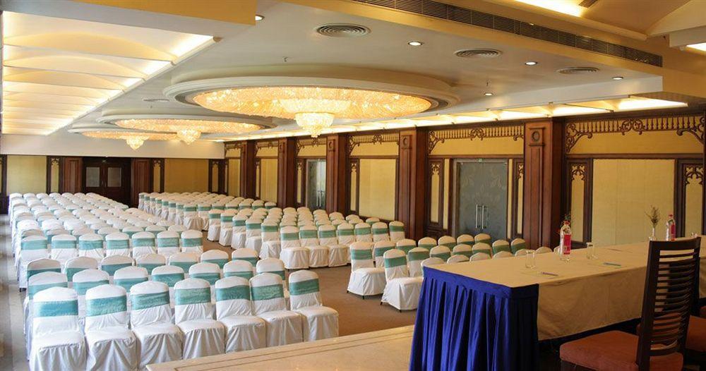 Hotel Atithi Pondicherry Dış mekan fotoğraf