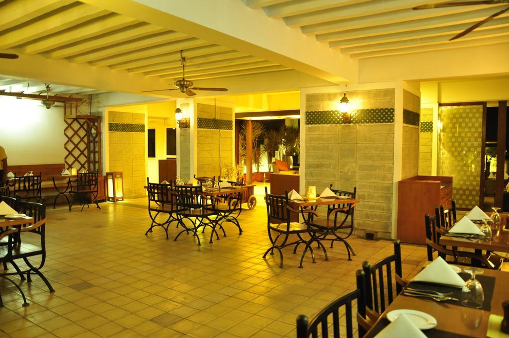 Hotel Atithi Pondicherry Dış mekan fotoğraf