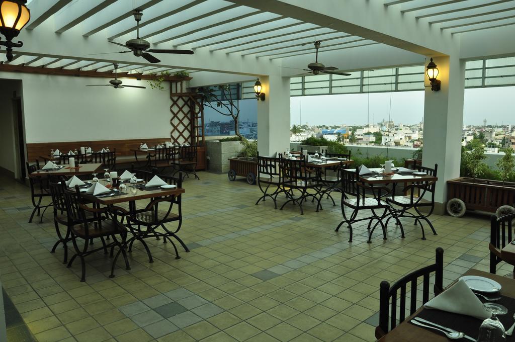 Hotel Atithi Pondicherry Dış mekan fotoğraf