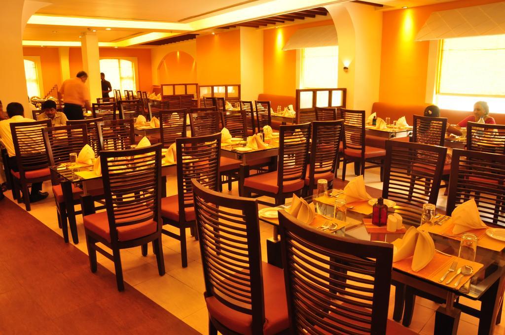 Hotel Atithi Pondicherry Dış mekan fotoğraf