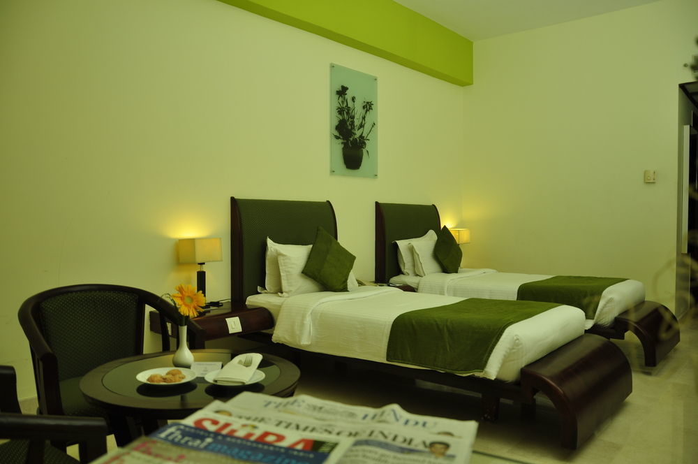 Hotel Atithi Pondicherry Dış mekan fotoğraf