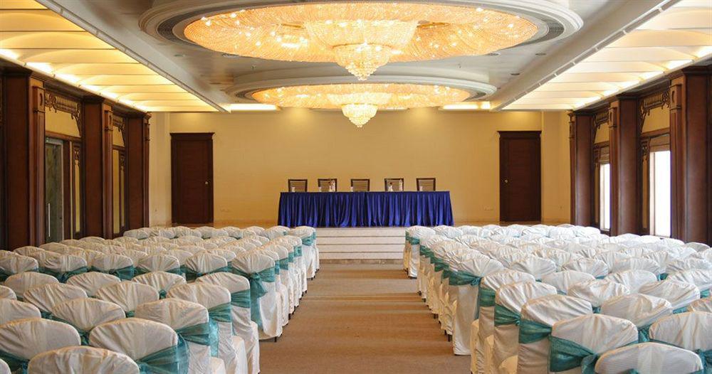 Hotel Atithi Pondicherry Dış mekan fotoğraf